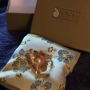 Honora cultured pearl rose gold flower ring